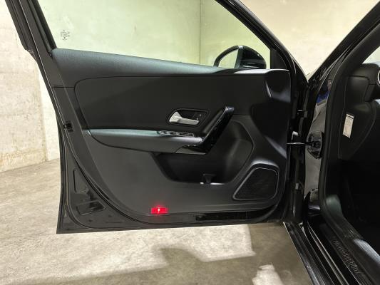 Mercedes-Benz A180 d 7G-DCT Business Solution A-Klasse  116pk 2020 (Origineel-NL+1e eigenaar), H-772-KD 