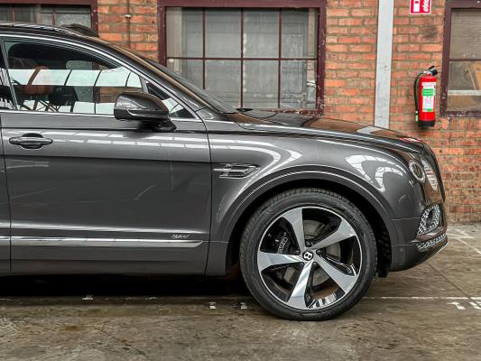 Bentley Bentayga Hybrid 3.0 340pk 2020