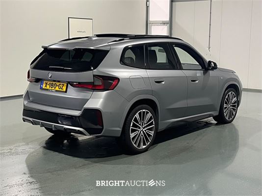 BMW X1 xDrive23i M Sport 204pk 2023 (Origineel-NL), X-180-GZ