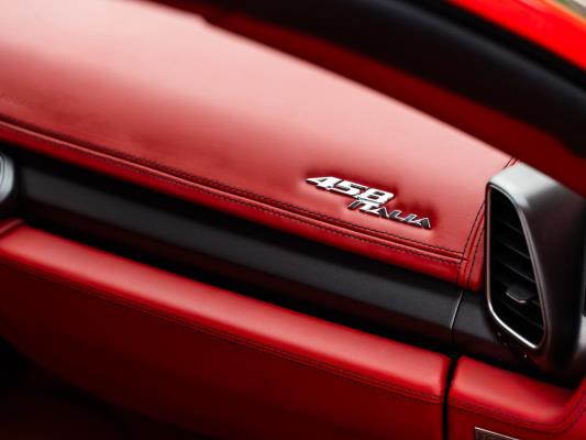 Ferrari 458 4.5 V8 Italia 578pk 2010, JHZ-39-P