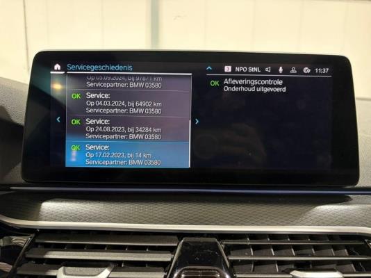 BMW 530e Touring  Business Edition Plus M-pakket 184pk 2023 (Origineel-NL) 5-Serie, S-330-LL