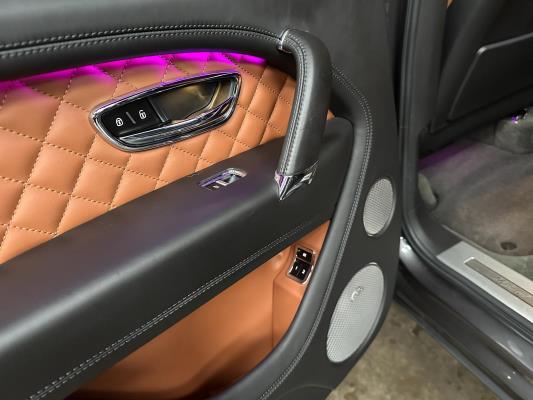 Bentley Bentayga Hybrid 3.0 340pk 2020