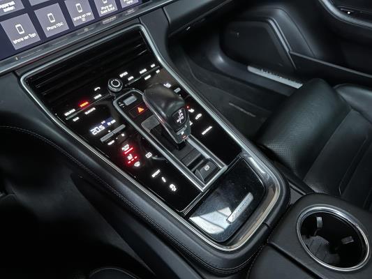 Porsche Panamera Sport Turismo Turbo 4.0 V8 549pk 2018, H-704-FR