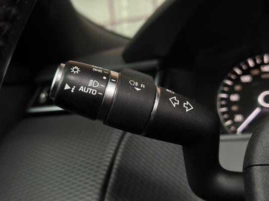 Land Rover Range Rover Velar 2.0 I4 Turbo AWD R-Dynamic SE 250pk 2017 (Origineel-NL), PL-742-K