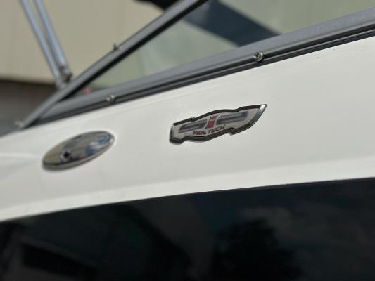 Chaparral 225 SSi Sportboot / Speedboot met Kajuit, MerCruiser 300pk – 2012