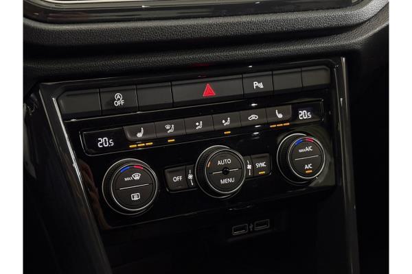 Volkswagen T-Roc Sport 1.5 TSI DSG 149pk 2018 (Origineel-NL), TH-067-V