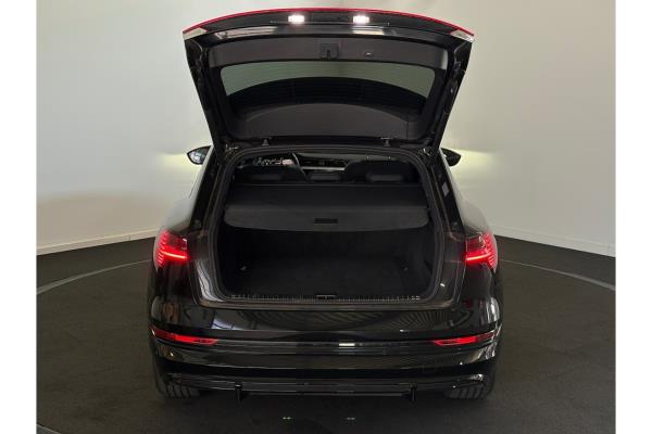 Audi e-tron 55 S edition Quattro 95 kWh 408pk 2021 (Origineel-NL), L-559-DX