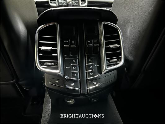 Porsche Cayenne S 4.8 V8 400pk 2011, HFZ-55-K