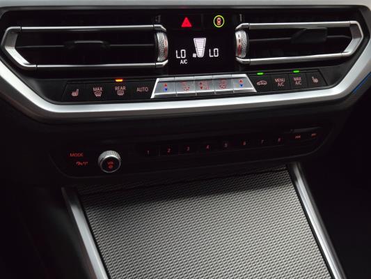 BMW 330e 3-serie eDrive Edition 296pk 2020 3-Serie, X-222-VF