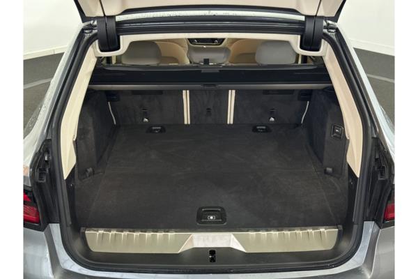 BMW 530e Business Edition Plus 292pk 2023 (Origineel-NL) 5-Serie, T-498-JN