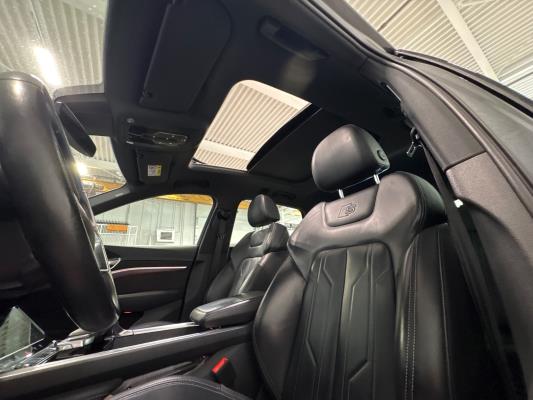Audi e-tron 55 S edition Quattro 95 kWh 408pk 2020 (Origineel-NL), K-673-BR