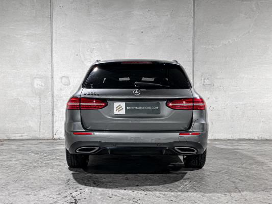 Mercedes-Benz E300 e Business Solution AMG 320pk 2022 (Origineel-NL & 1 Eigenaar) Plug-In Hybrid E-klasse Estate 9G-TRONIC, N-863-TR