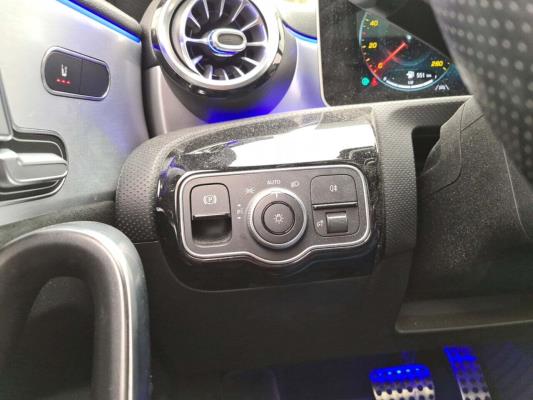 Mercedes-Benz A 180 Solution AMG 136pk 2021 (Origineel-NL) A-klasse, K-184-BL