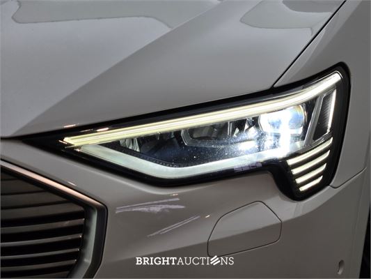 Audi e-tron 55 advanced Pro Line Plus Quattro 95 kWh 409pk 2018, J-305-VF