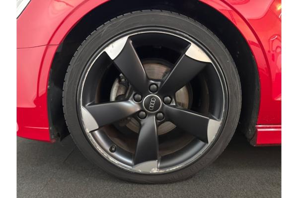 Audi A3 Limousine 35 CoD Advance Sport TFSI 149pk 2019 (Origineel-NL), ZL-485-D