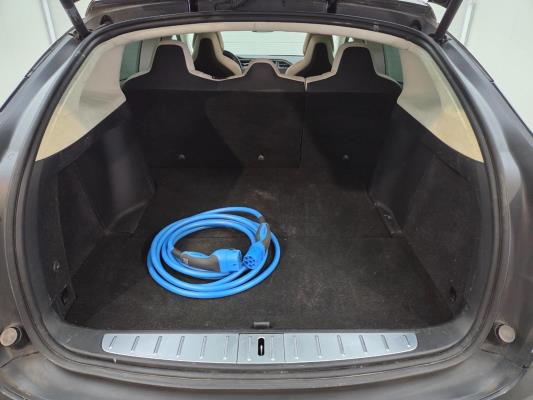 Tesla Model X 418pk 2018 (Origineel-NL), ST-448-X