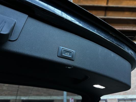 Audi e-tron 50 quattro edition 71 kWh 313pk 2020 (Origineel-NL+1e eigenaar), K-399-HL