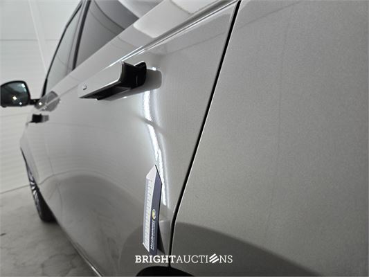 Land Rover Range Rover Velar P300 Turbo R-Dynamic SE 2.0 AWD 301pk 2019, R-030-NF