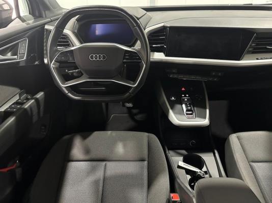 Audi Q4 35 Launch Edition 55 kWh 170pk 2021 (Origineel-NL), N-506-XJ