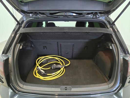 Volkswagen Golf GTE 1.4 TSI 150pk 2014 (Origineel-NL), 2-XVG-58