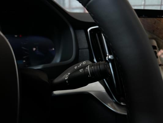 Volvo XC90 T8 AWD Plus Dark 457pk 2025 7-Persoons (1.100 KM) Fabrieksgarantie
