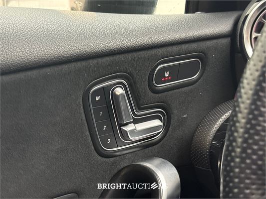 Mercedes-Benz A250 e AMG Line 262pk 2021 A-klasse, N-353-ZN