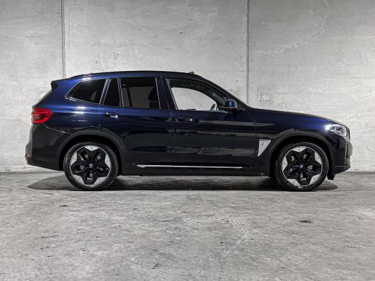 BMW iX3 High Executive 80 kWh 286pk 2021 G08 (Origineel-NL + 1e Eigenaar), N-444-RG