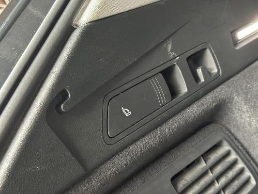 Audi E-tron 50 quattro Business edition 71 kWh 313pk 2020 (Origineel-NL+ 1e eigenaar), J-695-PX