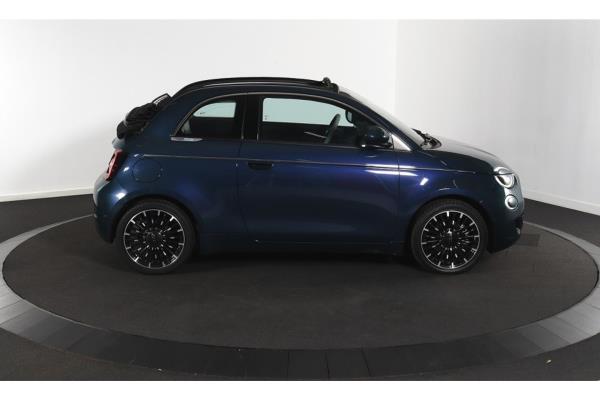 Fiat 500 C La Prima 42 kWh 118pk 2021 (Origineel-NL), L-814-XH