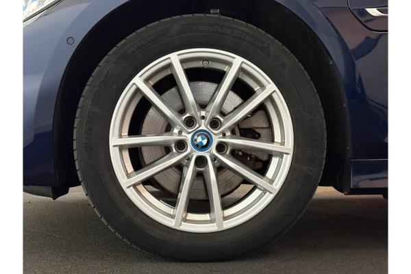 BMW 320e Business Edition Plus 276pk 2022 (Origineel-NL) 3-Serie, P-004-RS