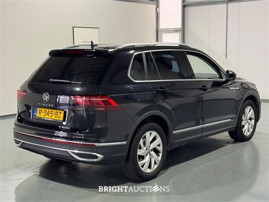 Volkswagen Tiguan Life 1.5 TSI 150pk 2022 (Origineel-NL), R-345-BZ