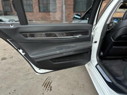 BMW ActiveHybrid7 / F04 7-serie 4.4 V8 465pk 2011 -Youngtimer- 82.000km