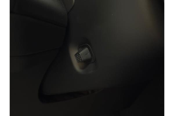 Lotus Eletre EDS 450 4WD 112 kWh 612pk 2023 (Origineel-NL), X-319-JJ