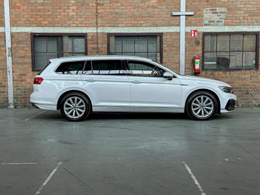 Volkswagen Passat Variant 1.4 TSI PHEV GTE Business 156pk 2021 (Origineel-NL+1e eigenaar), K-814-XG