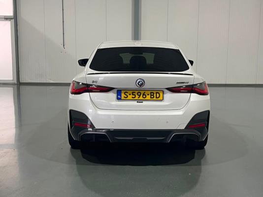 BMW i4 eDrive40 High Executive M-pakket 84 kWh 340pk 2022 (Origineel-NL), S-596-BD