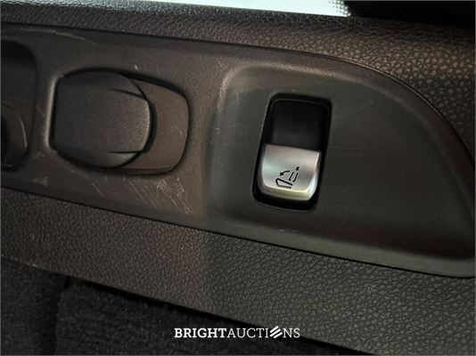 Mercedes-Benz e 300 e E-Klasse Estat AMG Line 333pk 2023 (Origineel-NL) E-klasse, T-538-VD