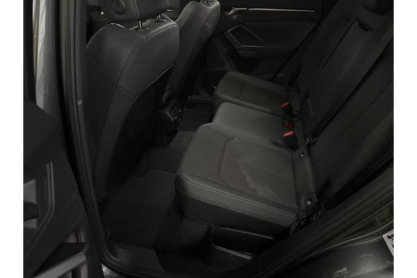 Audi Q3 45 e S Edition TFSI 266pk 2022 (Origineel-NL), P-122-PB