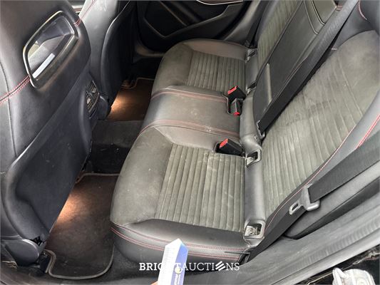 Mercedes-Benz GLA200 Premium Plus 157pk 2018 (Origineel-NL) GLA-Klasse, TS-806-X