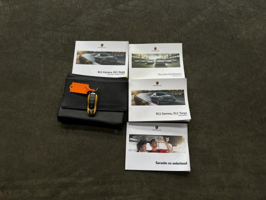 Porsche 911 991.2 Turbo S Cabrio 3.8 V6 581pk 2017 (Origineel-NL+2e eigenaar), PG-468-L