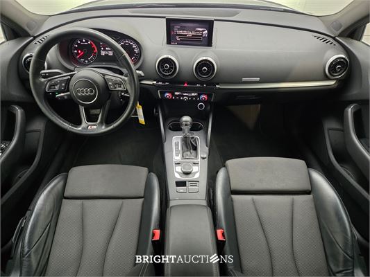 Audi A3 Sportback Sport S-Line Edition 1.0 TFSI 116pk 2017 (Origineel-NL), RG-136-N