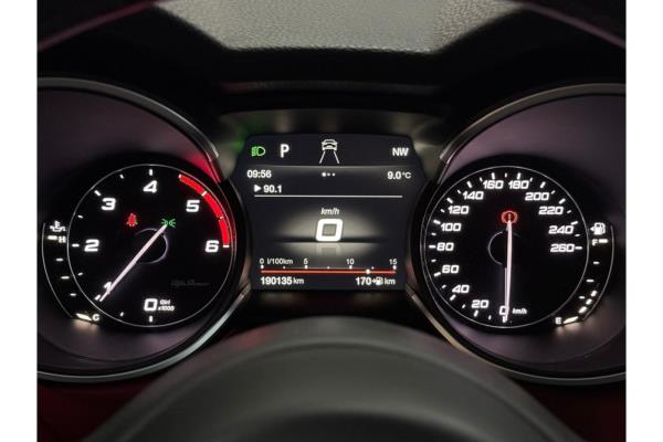 Alfa Romeo Stelvio 2.2d Super 2.2 150pk 2018, XD-720-P