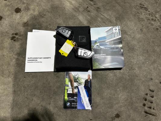 BMW 520i Touring High Executive Edition M-Sport 184pk 2021 (Origineel-NL) 5-Serie G31, L-194-JX