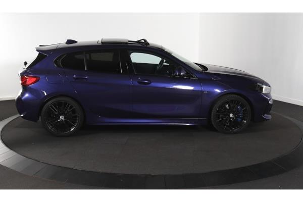 BMW 118i High Executive M Sport 136pk 2022 (Origineel-NL) 1-Serie, R-142-HD