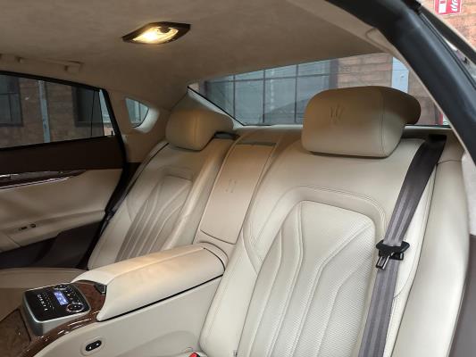 Maserati Quattroporte SQ4 410PK 2014