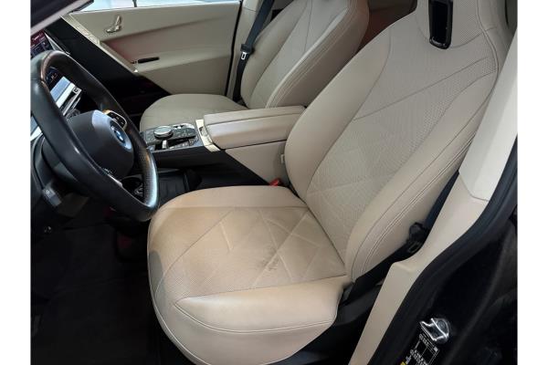 BMW iX xDrive40 Executive 77 kWh 326pk 2022 (Origineel-NL), P-510-KJ