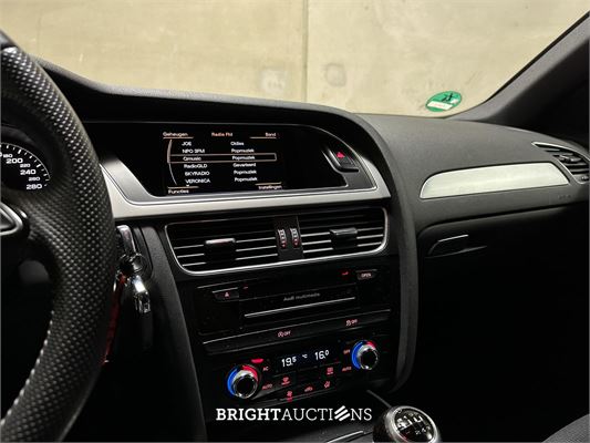 Audi A4 Avant 1.8 TFSI S Edition 120pk 2013 (Origineel-NL), 26-ZRP-1