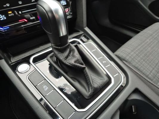 Volkswagen Passat Variant Business 1.5 TSI DSG 150pk 2021 (Origineel-NL), K-608-PS