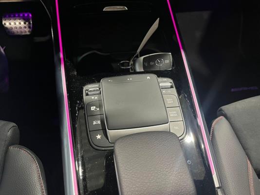 Mercedes-Benz EQA 25067 Business Solution AMG 67 kWh 190pk 2021 (Origineel-NL) EQA-Klasse, L-216-SF