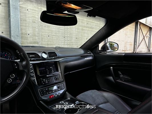 Maserati GranTurismo S 4.7 V8 440pk 2009