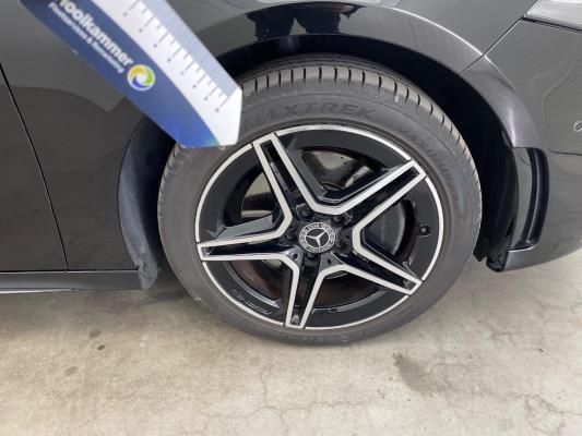 Mercedes-Benz A 250 e Business Solution AMG Limited 262pk 2021 (Origineel-NL) A-klasse, K-518-SP